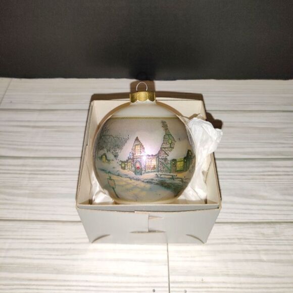 Thomas Kinkade 1994 Olde Porterfield Gift Shoppe Collection Christmas Ornament - Picture 1 of 7